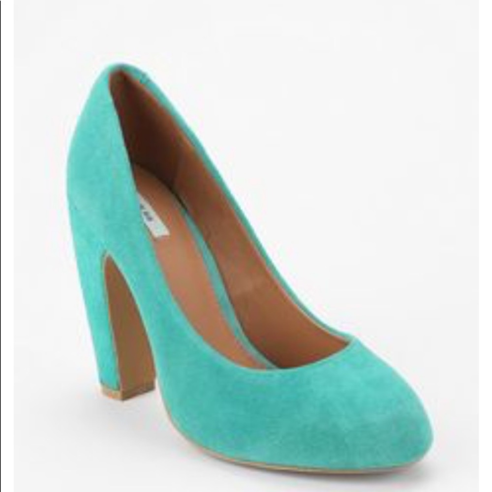 Urban Outfitters Kimchi Blue Teal Suede Pumps